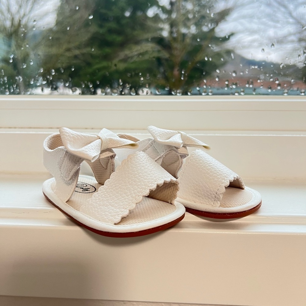 Toddler girl sandals size 5